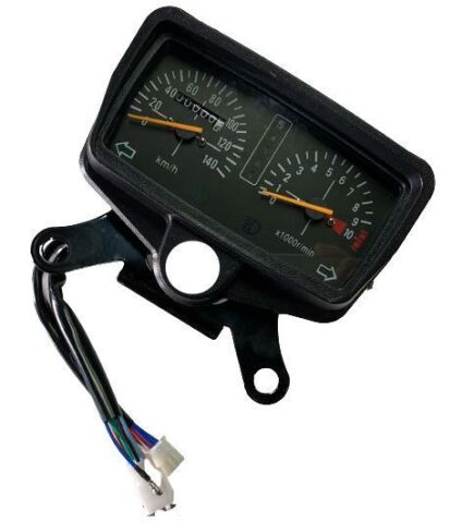 KANUNİ BRETON KİLOMETRE SAATİ 140 KM