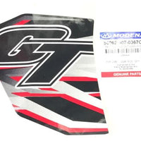 MODENAS GT135 DIŞ DİZLİK GT ETİKETİ KIRMIZI SOL ORJİNAL